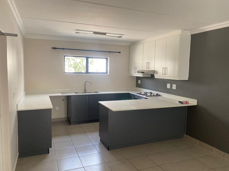 3 Bedroom Property for Sale in Silver Oaks Western Cape